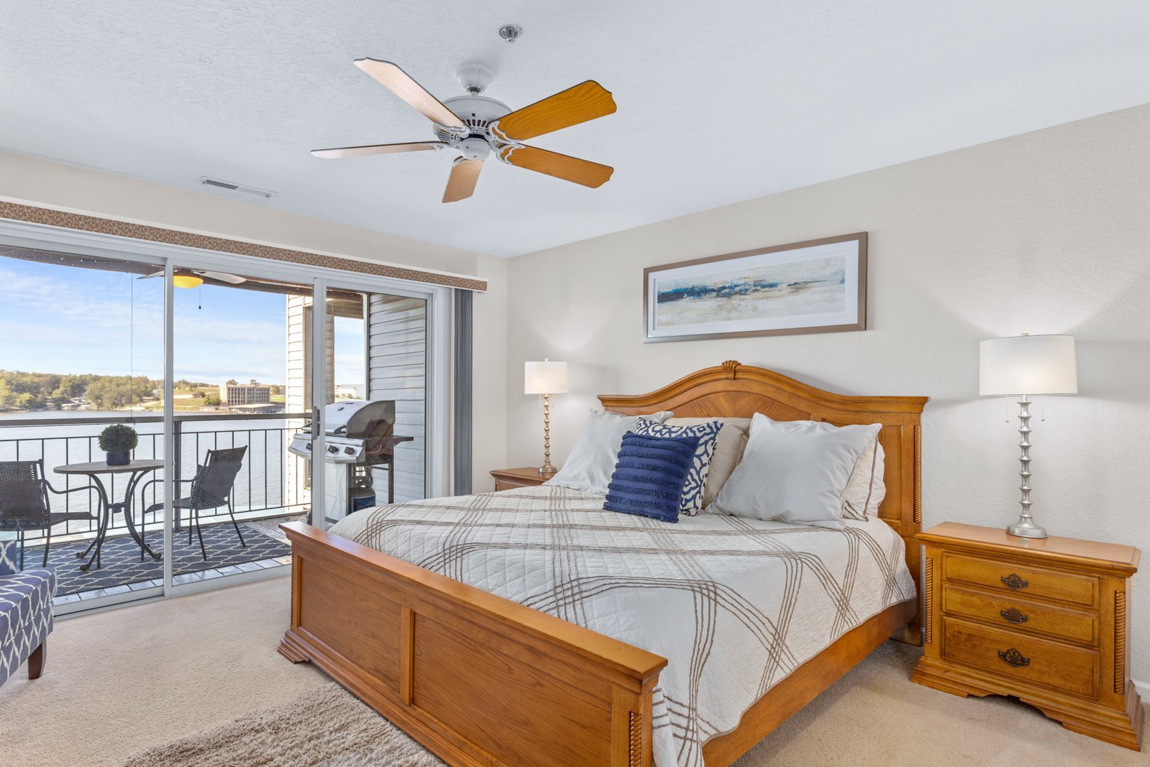 Bridgepointe Condo 220 in Osage Beach, MO