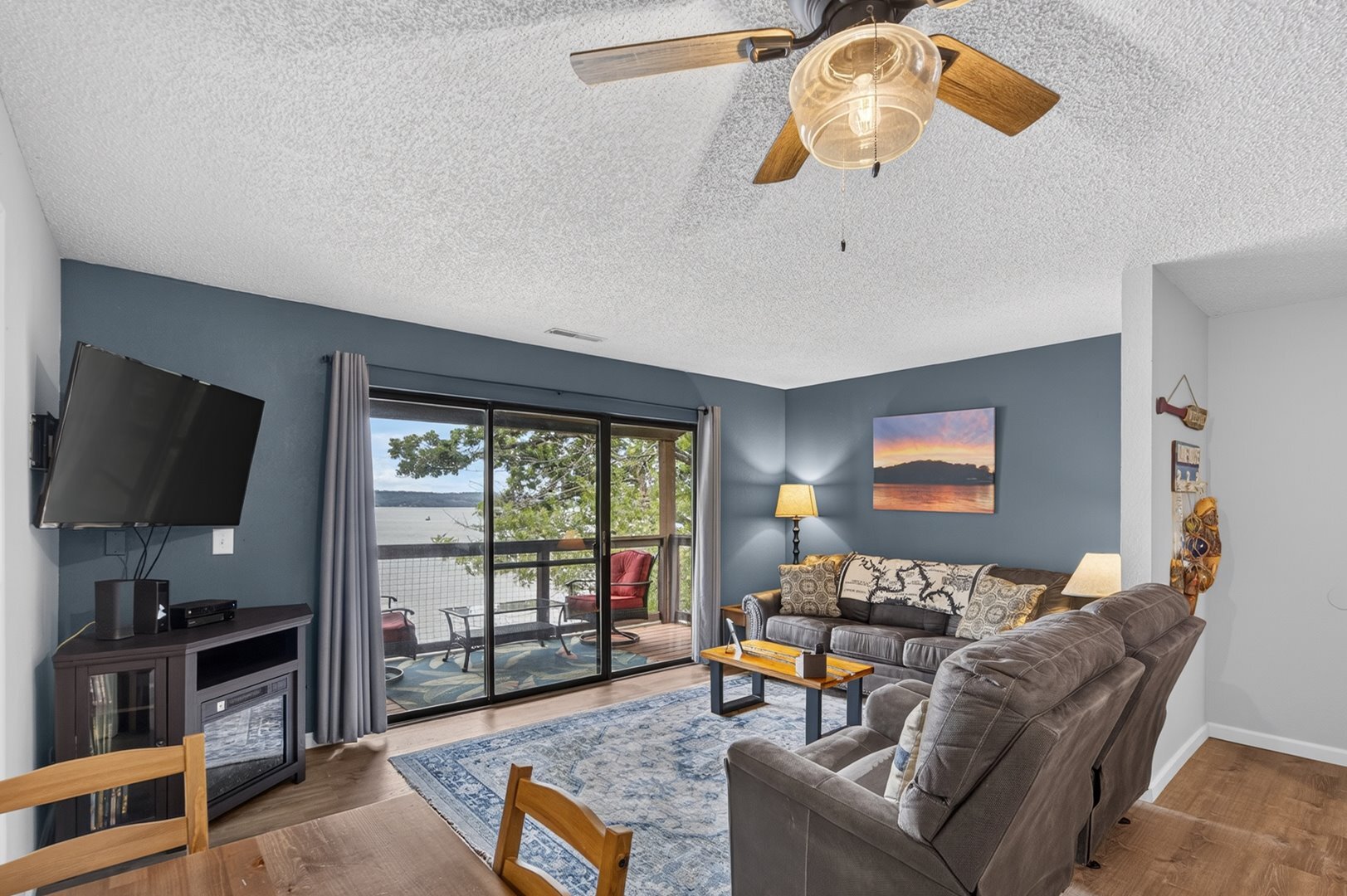 Lone Oak Point 29 in Sunrise Beach, MO